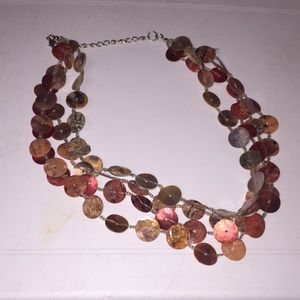 Multiple lines necklace